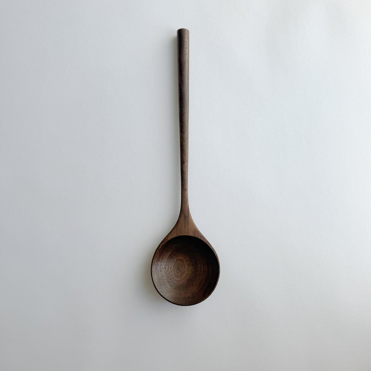 Serving spoon