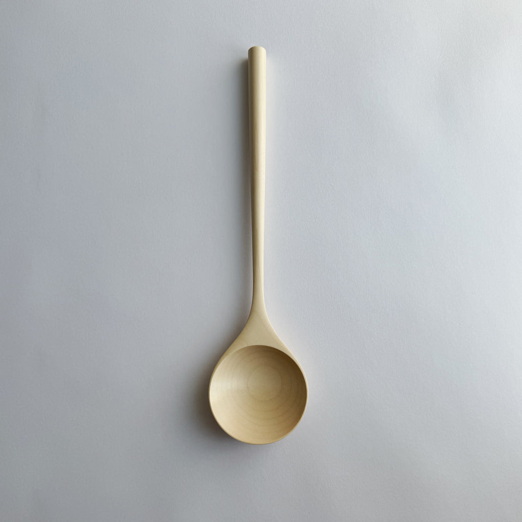 Serving spoon